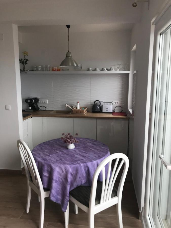 Apartment Marika マリ・ロシニュ エクステリア 写真