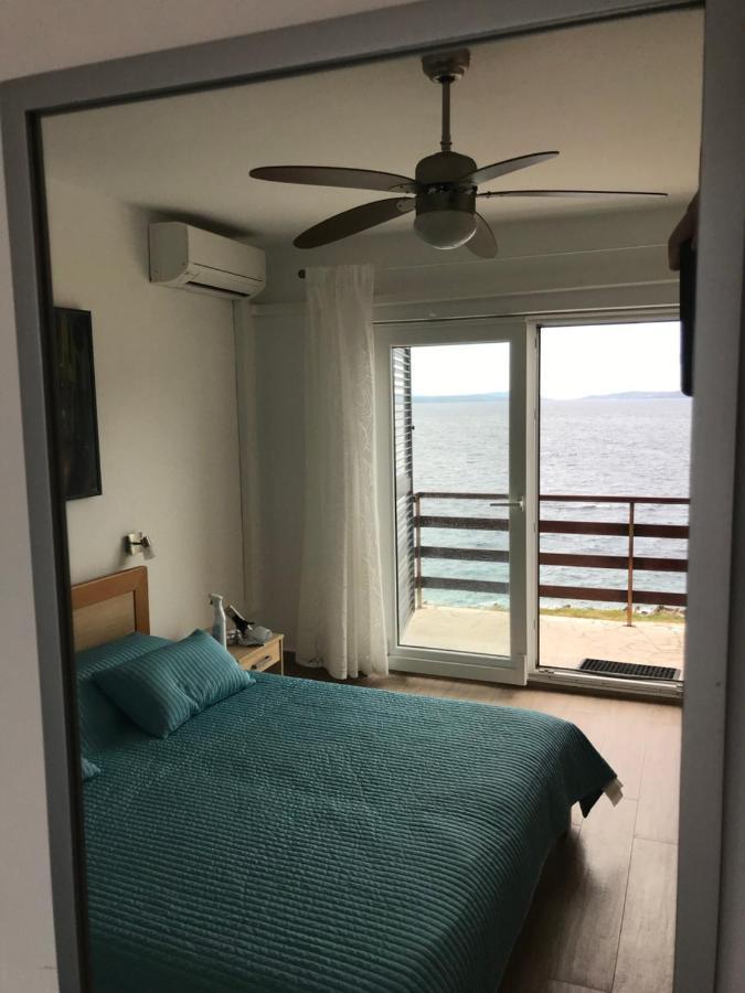 Apartment Marika マリ・ロシニュ エクステリア 写真